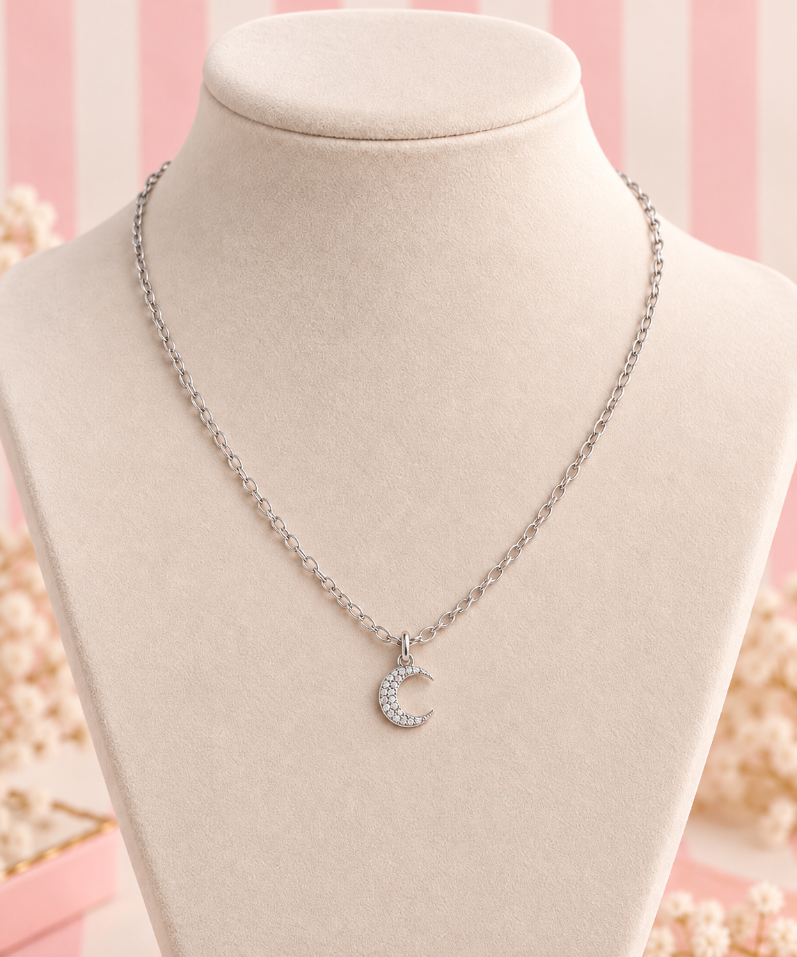 ✨ Silver Moon Pendant Necklace ✨