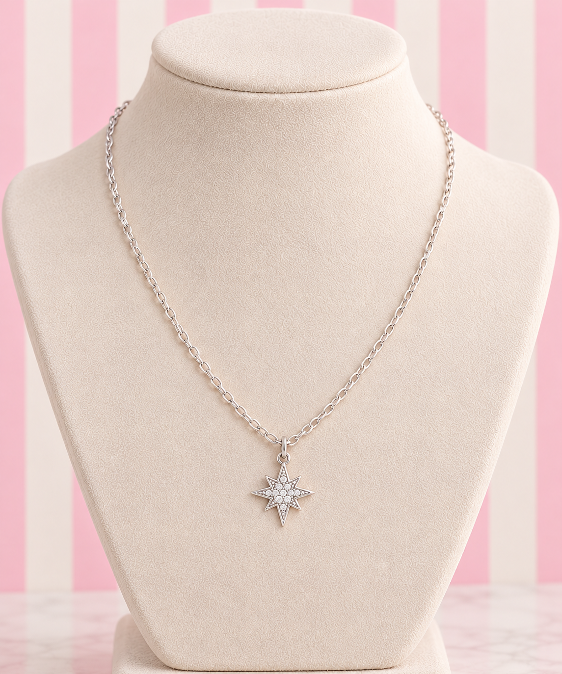 ✨ Silver Star Pendant Necklace ✨