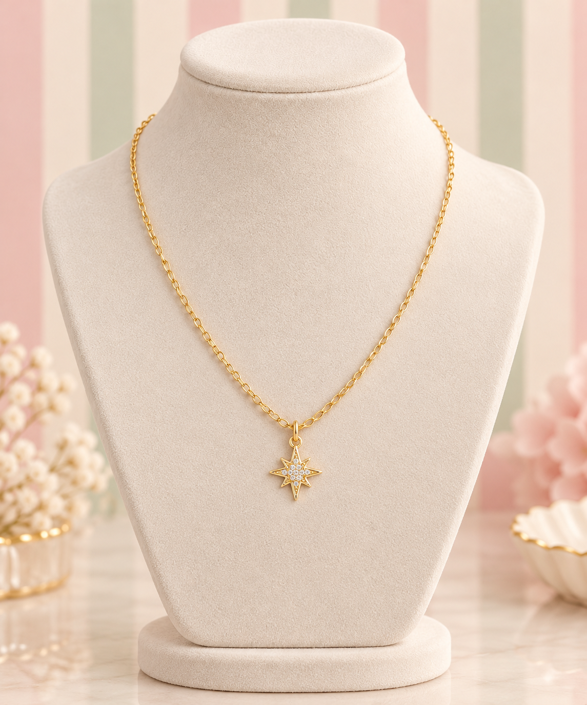✨ Gold Star Pendant Necklace ✨