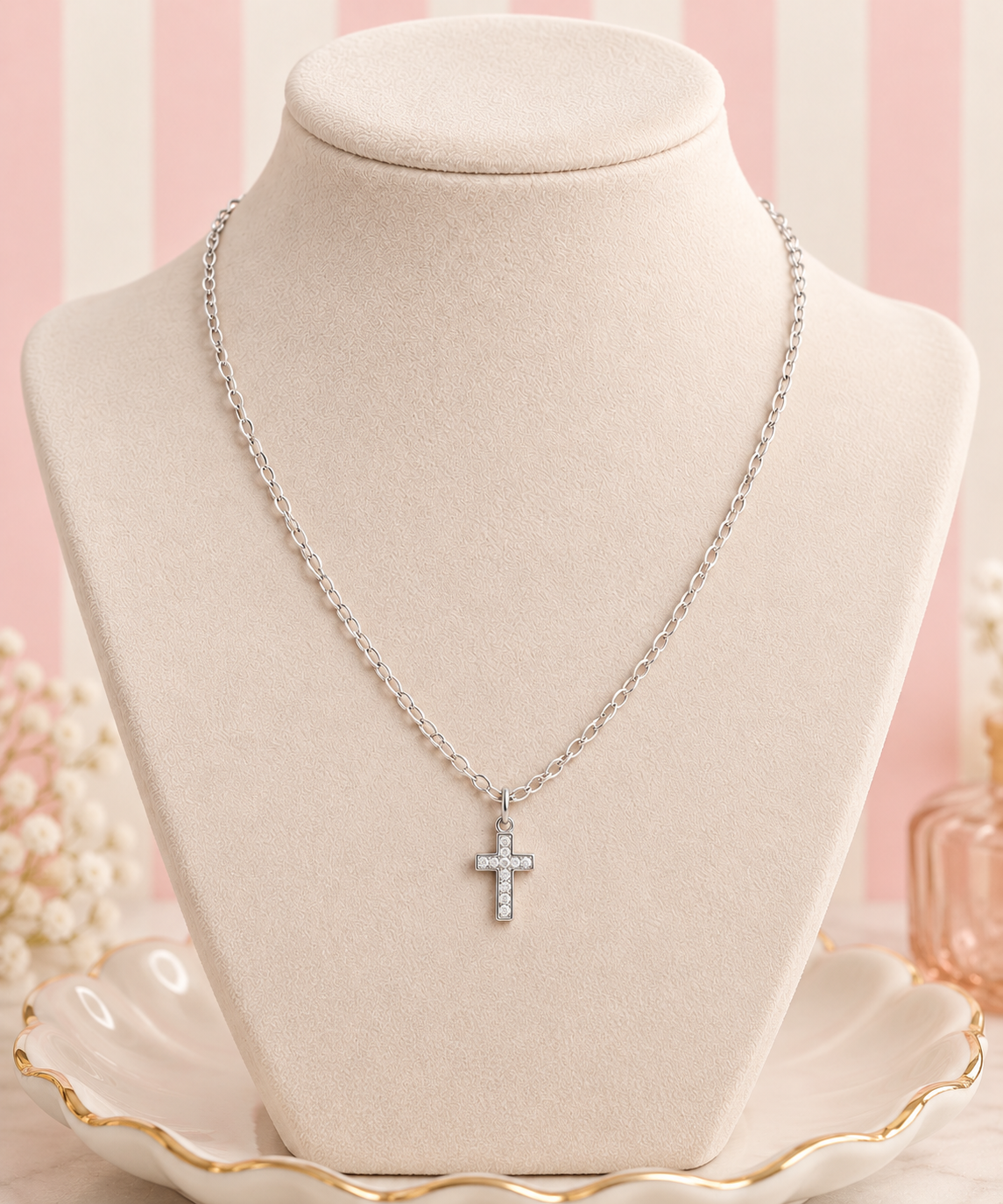 ✨ Crystal Cross Pendant Necklace ✨